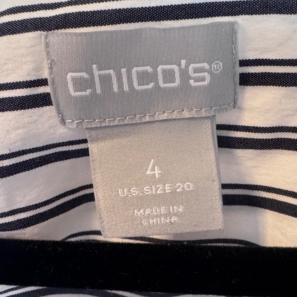 Chicos Striped Bell Sleeve Blouse Black White Poplin Top Size 4 US 20 Cotton - Picture 2 of 10